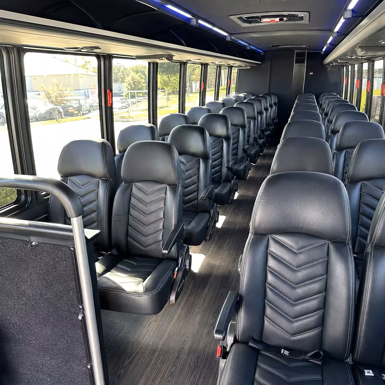 visalia 25 passenger minibus rental