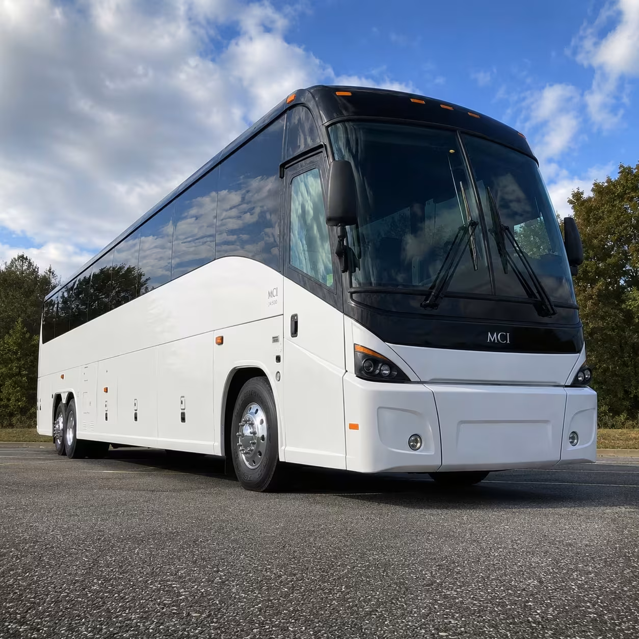 visalia charter buses for agricultural and construction crews