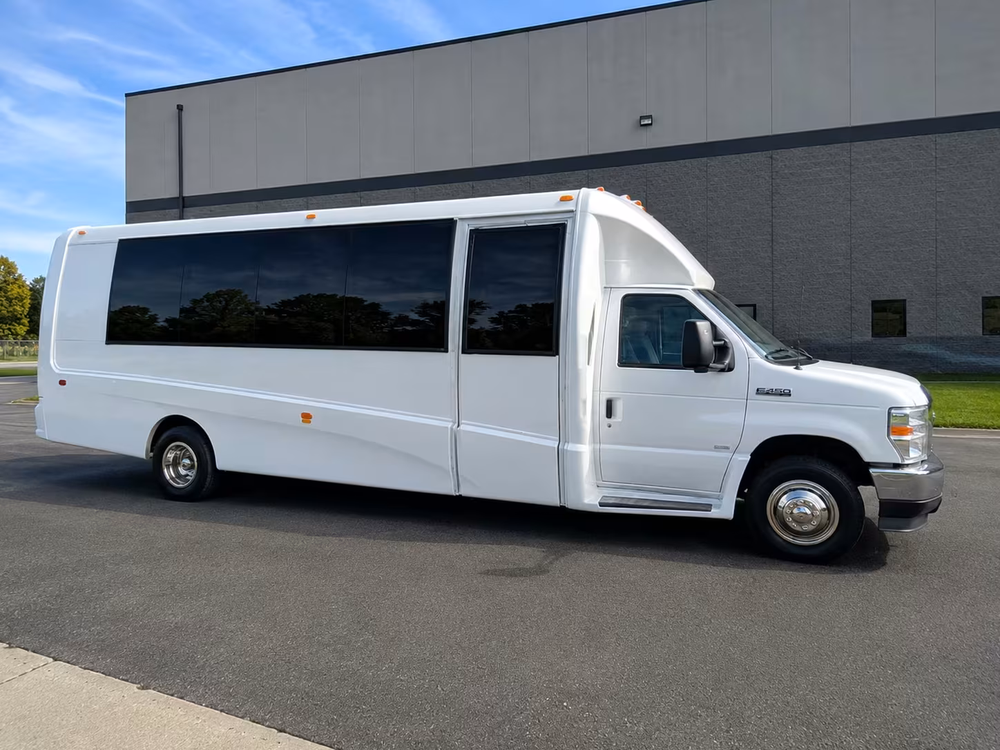 visalia employee transportation services
